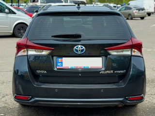 Toyota Auris foto 7