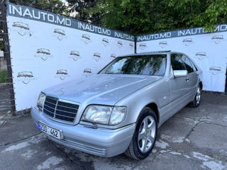 Mercedes S-Class foto 1