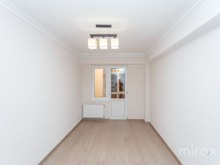 Apartament cu 3 camere, 97 m², Ciocana, Chișinău foto 9