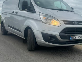 Ford Transit Costum foto 1