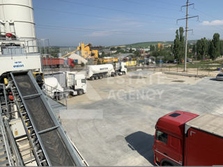 Spațiu industrial, fabrică de producție a betonului, 11100 mp, satul Ghidighici foto 2