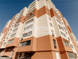 Apartament cu 2 camere, 80 m², Durlești, Chișinău foto 19