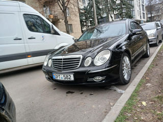 Mercedes E-Class foto 5