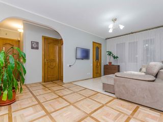 Botanica, str. Hristo Botev, apartament cu 3 camere, încălzire autonomă, pardosea caldă foto 1