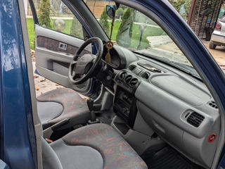 Nissan Micra foto 5