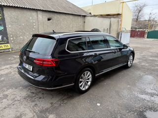 Volkswagen Passat foto 2