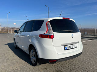 Renault Grand Scenic foto 4