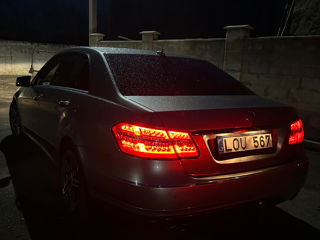 Mercedes E-Class foto 8