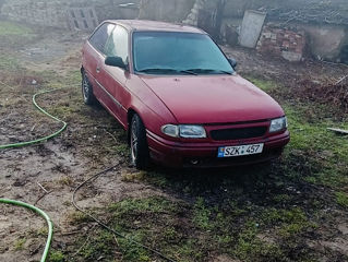 Opel Astra foto 2