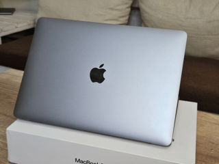 Ca Nou! Apple MacBook Pro 13 Retina 2019 (i5/8Gb/128Gb) foto 4