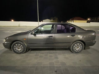 Nissan Primera foto 6