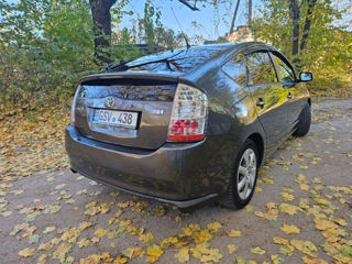 Toyota Prius foto 3