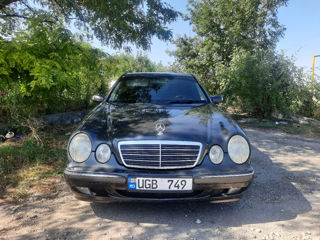 Mercedes E-Class