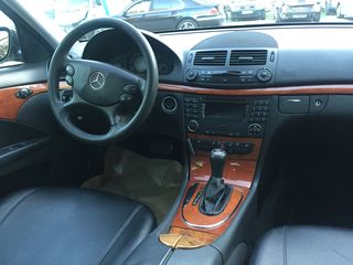 Mercedes E Class foto 3