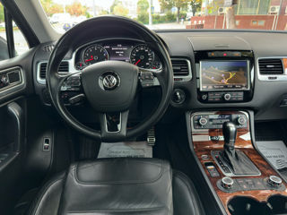 Volkswagen Touareg foto 8