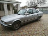 BMW 5 Series foto 1