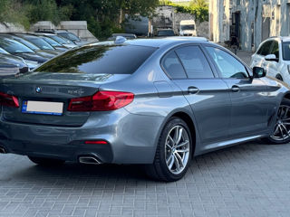 BMW 5 Series foto 3