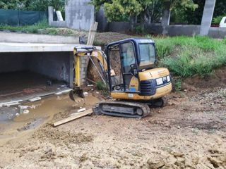 Bobcat mini excavator+basculanta 3.5 tone foto 2