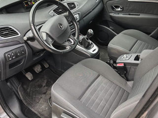 Renault Grand Scenic foto 10