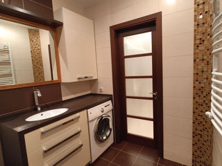 Apartament cu 2 camere, 58 m², Centru, Chișinău foto 7