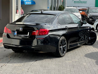 BMW 5 Series foto 3