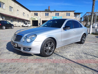 Mercedes E-Class