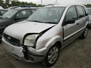 Ford Fiesta 5D foto 3