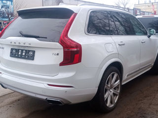 Volvo XC90 foto 3