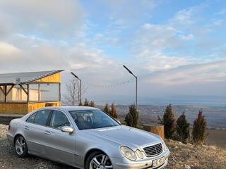 Mercedes E-Class foto 3