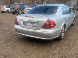 Mercedes E-Class foto 5