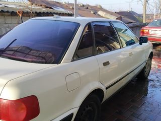 Audi 80 foto 2