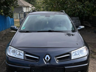 Renault Megane foto 1