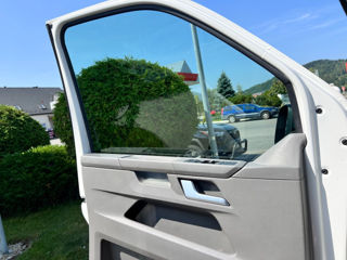 Volkswagen Caravelle foto 12