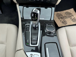 BMW 5 Series foto 8