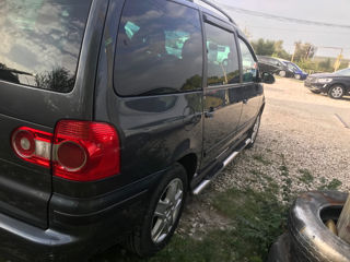 Volkswagen Sharan foto 1