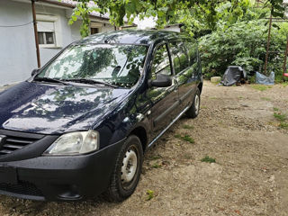 Dacia Logan Van foto 2