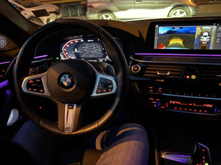 BMW 5 Series foto 8