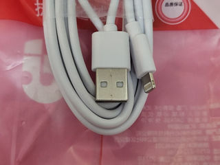 Cablu lightning pentru telefoane  Apple foto 1