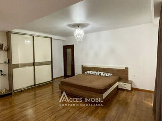 Apartament cu 3 camere, 120 m², Ciocana, Chișinău foto 2