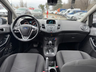 Ford Fiesta foto 15