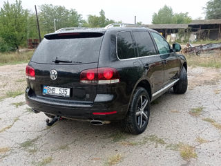 Volkswagen Touareg foto 6