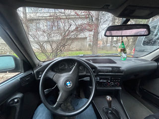 BMW 5 Series foto 3