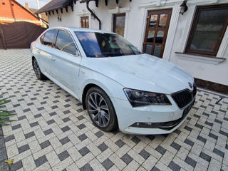 Skoda Superb foto 4