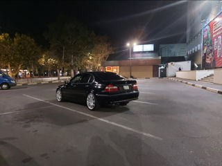 BMW 3 Series foto 4