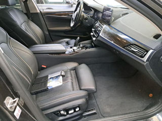 BMW 5 Series foto 6