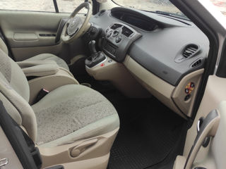 Renault Scenic foto 10