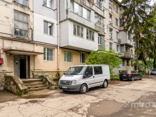 Apartament cu 3 camere, 60 m², Buiucani, Chișinău foto 12