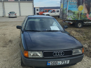 Audi 80