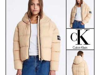 Куртка calvin klein foto 4