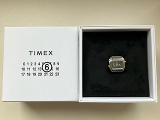 Timex x MM6 20mm Stainless Steel Ring Watch - S/M foto 2